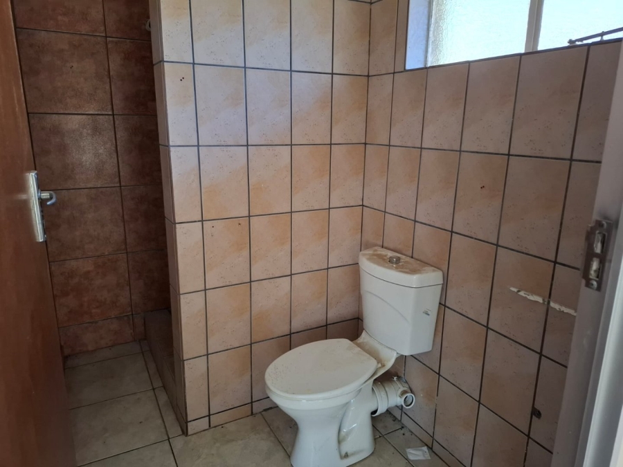 11 Bedroom Property for Sale in Universitas Free State